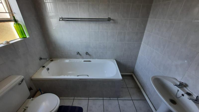 2 Bedroom Property for Sale in Vaalpark Free State